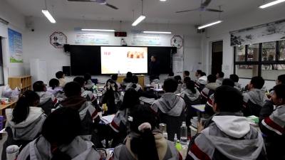 视频-做好人生规划 成就美好未来 通城一中组织开展学生生涯规划讲座 