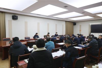 通城县委常委会2023年第24次会议召开