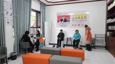 通城：首家社区居家智慧养老服务中心启动运行