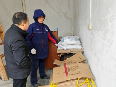 通城县石南镇开展企业复产复工冻雨灾害安全防范督导检查工作