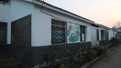 视频-【新春走基层】杨修伟与乡亲们共吃团圆饭 共庆幸福年