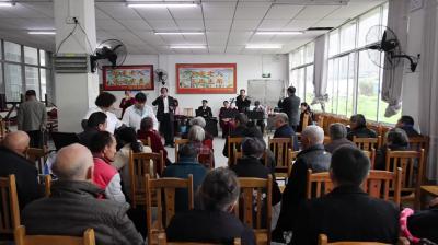 视频-通城：慰问演出暖人心 康复中心笑开颜 