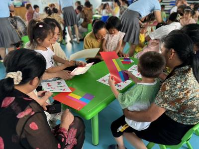 通城县关刀镇中心幼儿园举行期末家长会及幼儿汇报活动