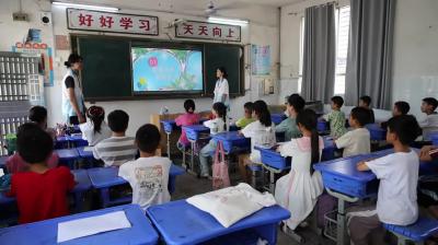 视频-共青团通城县委组织开展暑期防溺水安全教育宣讲活动 