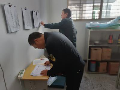 通城县四庄乡：开展食品安全专项检查 守护群众“舌尖上的安全”