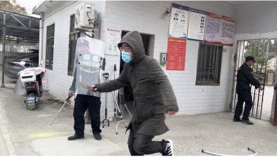 通城县关刀镇高冲小学开展校园防暴演练活动