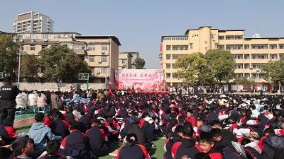 视频-通城县隽水初中教联体开展2025年元旦文艺汇演 