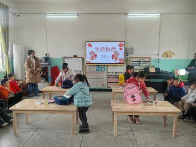 通城县大坪乡中心幼儿园开展学期末素质汇报展示活动