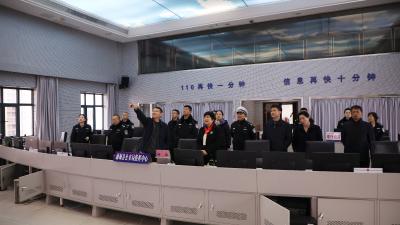 刘中英督导检查道路交通安全管理工作
