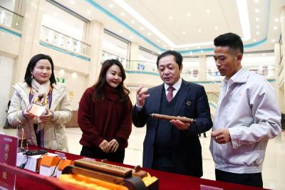 通城：科技赋能医养 爱心守护健康