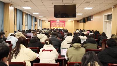 视频-通城三中：攻坚克难 提质增效 创办人民满意学校