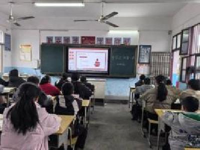 传承红色基因，培育时代新人通城县麦市镇棋盘小学开学思政教育第一课