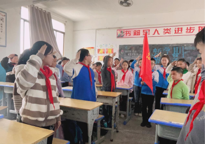 通城县塘湖镇：珍爱生命 快乐成长
