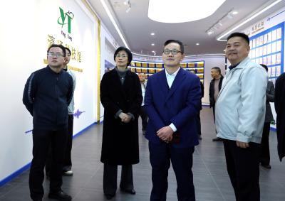 鄂州市侨联来通城县考察交流涉侨企业营商环境建设工作