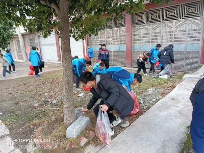 通城县北港镇联合开展学雷锋志愿服务活动