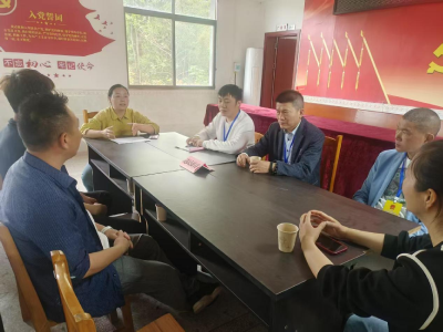 通城县石南镇人大：开展选民接待活动，深入倾听民意解民忧