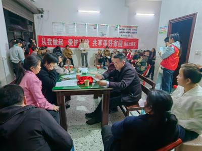 通城县马港镇推垅社区：党建引领聚合力 人居环境展新颜