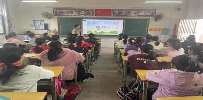 通城县大坪乡下畈完小：文明寄哀思，清明护平安