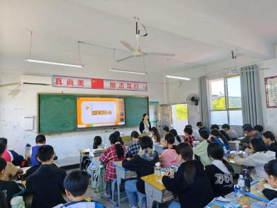 通城塘湖中学交流教师张派：以爱为灯，照亮学生成长之路