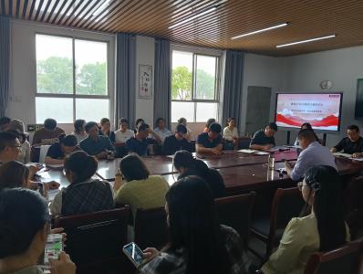 通城县塘湖中学：教师培训促成长，青蓝相继育桃李