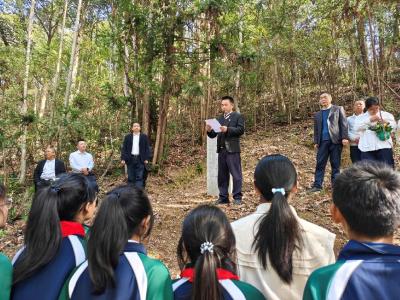通城县沙堆中学：缅怀革命先烈，传承红色精神