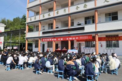 通城县疾控中心：健康科普进校园 共筑无烟成长路