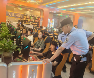 通城公安：端午佳节“警”色浓，不负“粽”望护民安