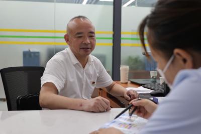 【干部素质提升年】咸宁市生态环境局通城县分局：“一把手”亲自办 助推政务服务更高效