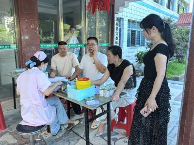 热血传递温情丨通城县隽水镇无偿献血活动暖人心