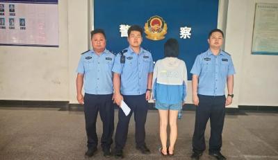 【隽剑攻坚】直播狂飙方言辱骂母亲，通城一女主播被行拘！