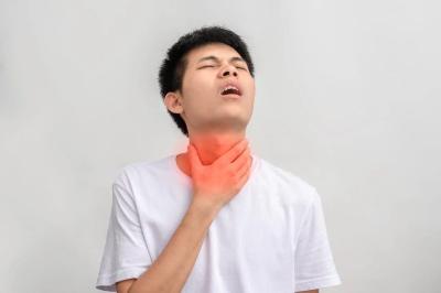 脖子上摸到包块怎么办？如有这些特征别大意→