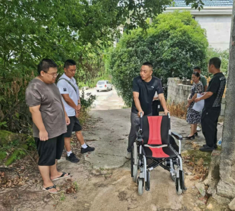 上门回访听心声 精准服务暖民心丨通城县残联开展残疾人辅具适配回访调查