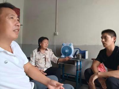 通城县大坪乡：扎实推进“五访五看” 保障群众无虑无忧