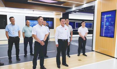 杨修伟率队赴贵州省招商考察