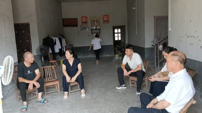 【锲而不舍落实中央八项规定精神·我为群众办实事⑧】通城县医保局：医保业务“到门口” 便民服务“入心头”