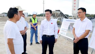 杨修伟调研交通重点项目建设工作