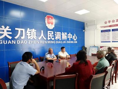 湖北通城县关刀镇综治中心：群众信赖的“解忧站”