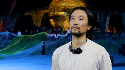 专访《瑶望千年·云歌》总导演刘伯安：让古瑶文化在沉浸式剧场中“活”起来