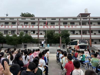 通城：“戏曲进校园” 演绎文化新魅力