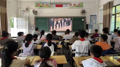 【大思政课】通城县马港镇潭下小学：铭记历史 缅怀先烈