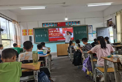 【大思政课】通城县马港镇石溪完小“开学第一课”：爱国主义教育——用抗战精神点燃新学期斗志