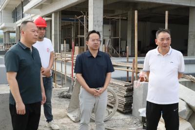 黄建平调研督办药姑山健康产业园项目建设工作时强调 切实增强责任感紧迫感 加快推动项目达产达效  
