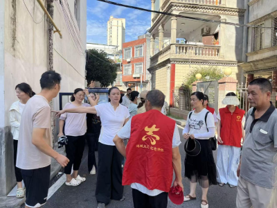 通城县隽水镇雁塔社区：党建引领聚合力 卫生评比展新颜
