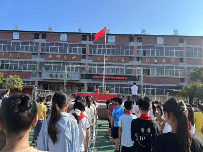 通城县麦市镇陈塅完小举行2025年秋季开学典礼暨表彰大会