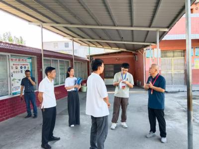 通城县麦市镇：扫黄打非净学境 安全排查护成长