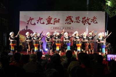 九九重阳 感恩敬老｜通城县托老康复中心举办重阳节敬老文艺晚会