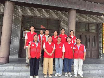 小麦粒“志愿红”：在药姑山古瑶村绘就文明旅游新景