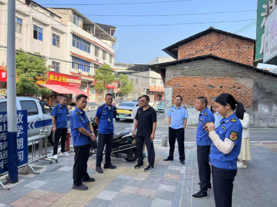 通城县隽水镇：多方联动守护校园周边安全