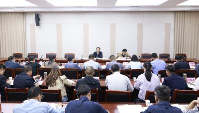 2025鄂湘赣毗邻地区（湖北·咸宁）产销大会暨招商签约活动筹备工作推进会召开