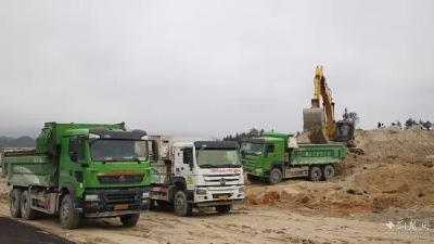 通城县鄂湘赣商贸物流中心预计年内完成主体工程